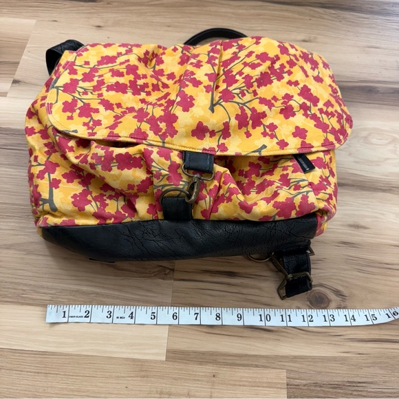 Rebekah Scott Designs Floral Women's Backpack - Picture 12 of 13